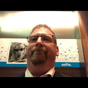 Meet your Posher, Chris